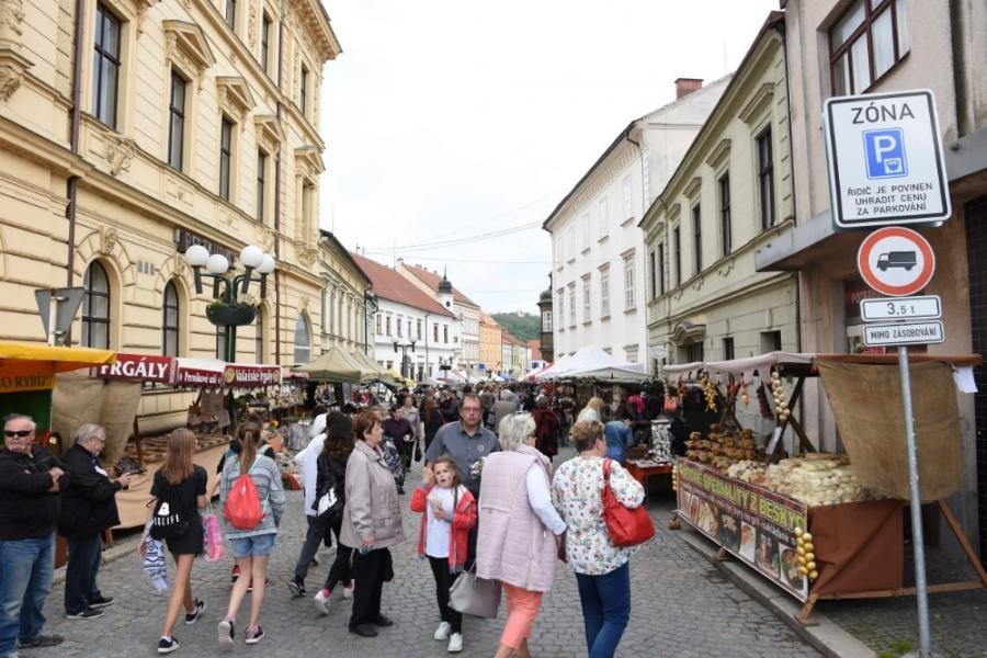 Slavnosti chřestu a vína 2019, foto p. Hrnčář